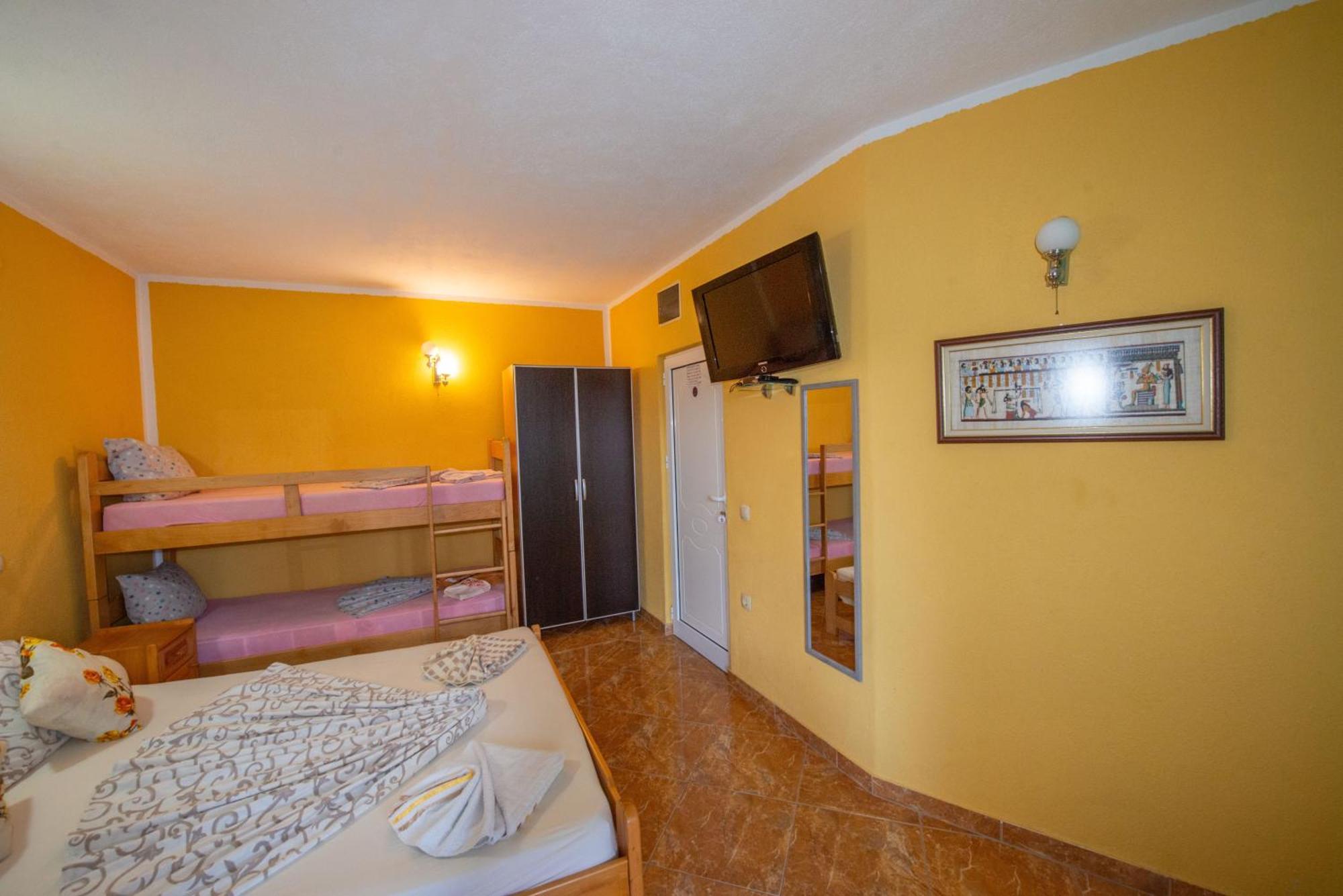 Apartments And Bungalow Casa Palma Ulcinj Exterior foto